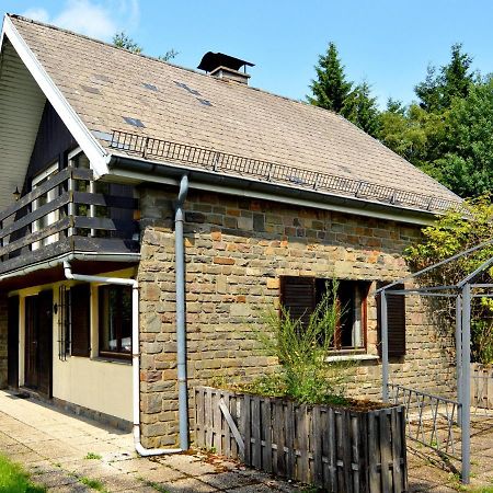 Villa Inviting Chalet In The Woods In Ovifat à Waimes Extérieur photo